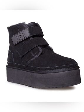 UGG Neumel Platform Chukka boots in black suede chunky platform Ankle Strap Boot